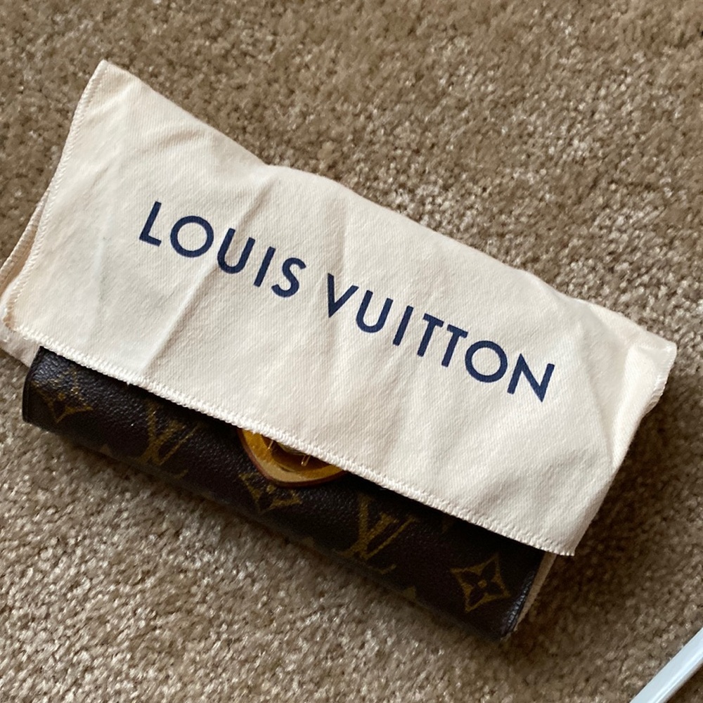 Louis Vuitton MM Wallet